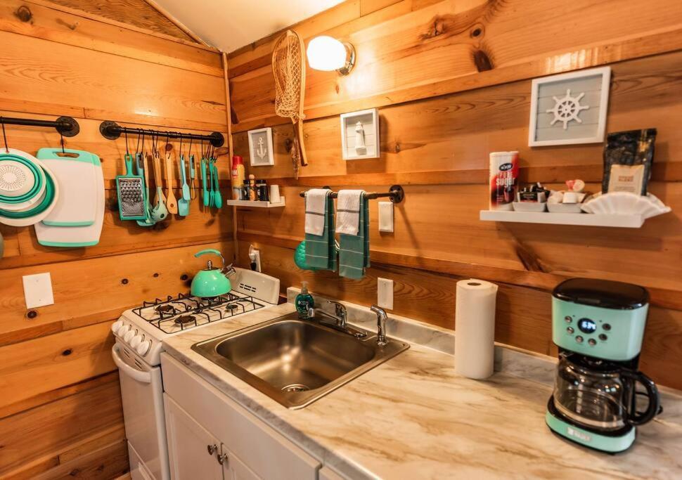Big Blue Lake Cottages, Llc - Cottage #5 Holton ภายนอก รูปภาพ