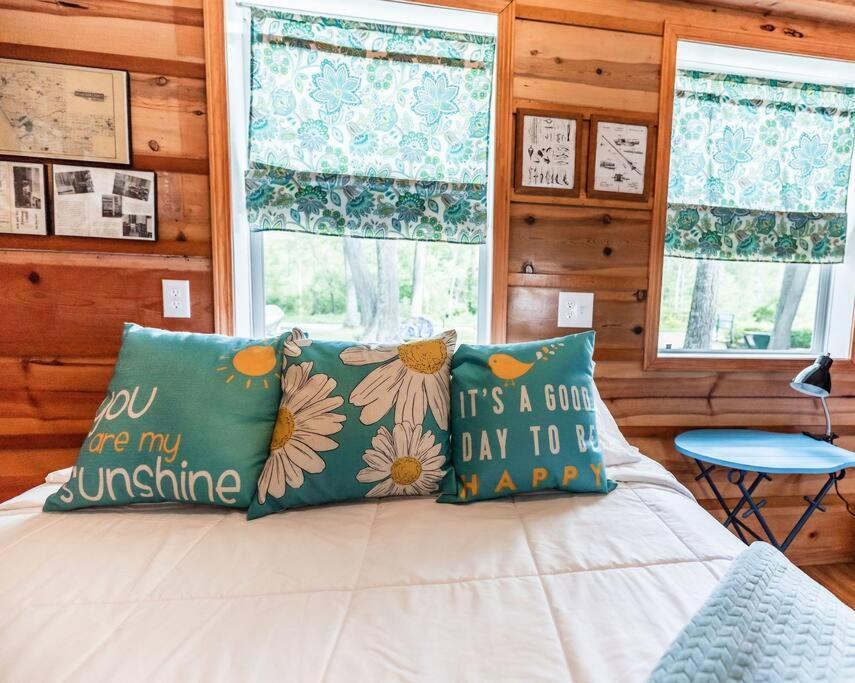 Big Blue Lake Cottages, Llc - Cottage #5 Holton ภายนอก รูปภาพ